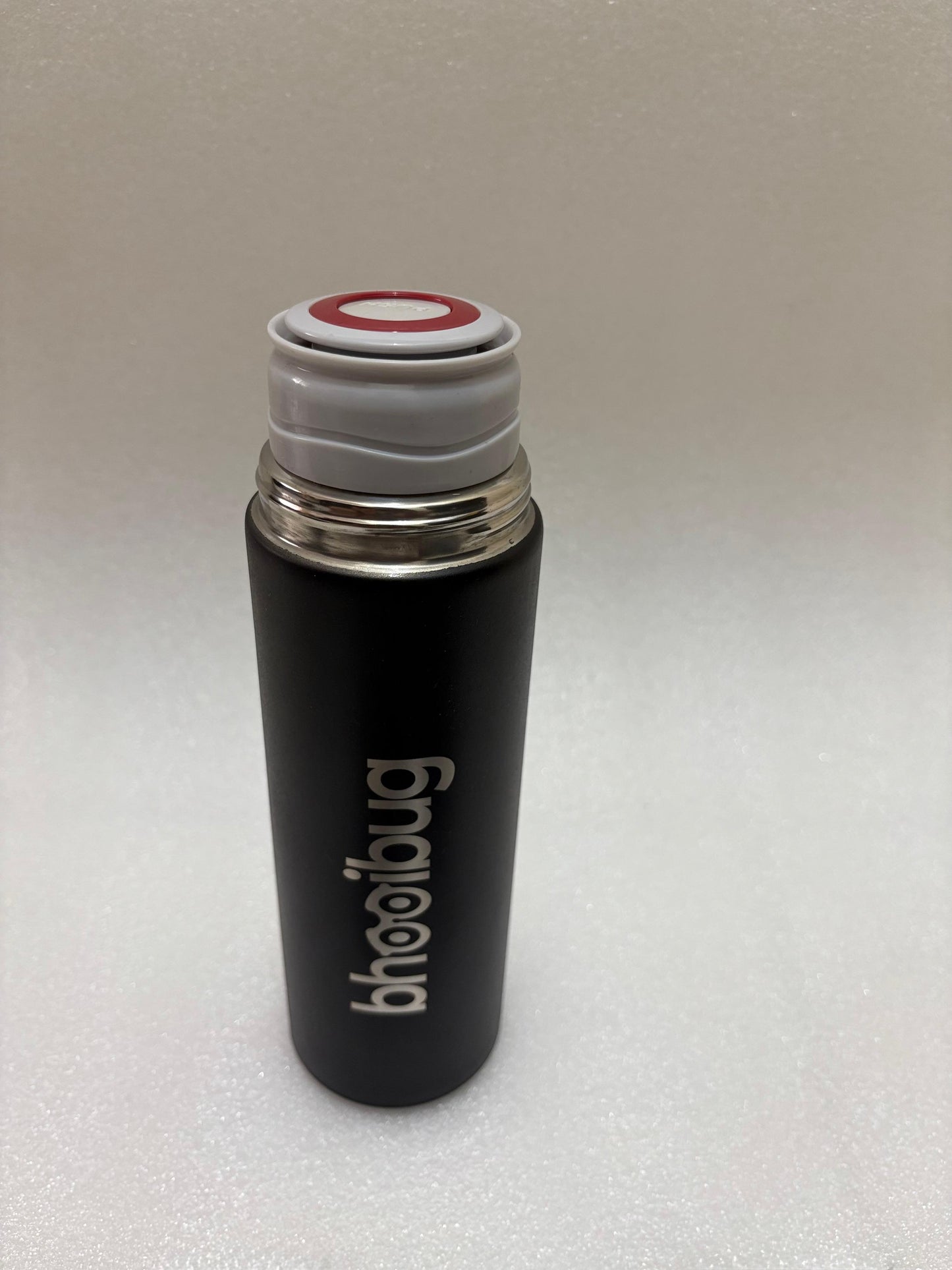 Stainless Steel Vacuum Flask Set with 3 Steel Cups Combo 500 ml